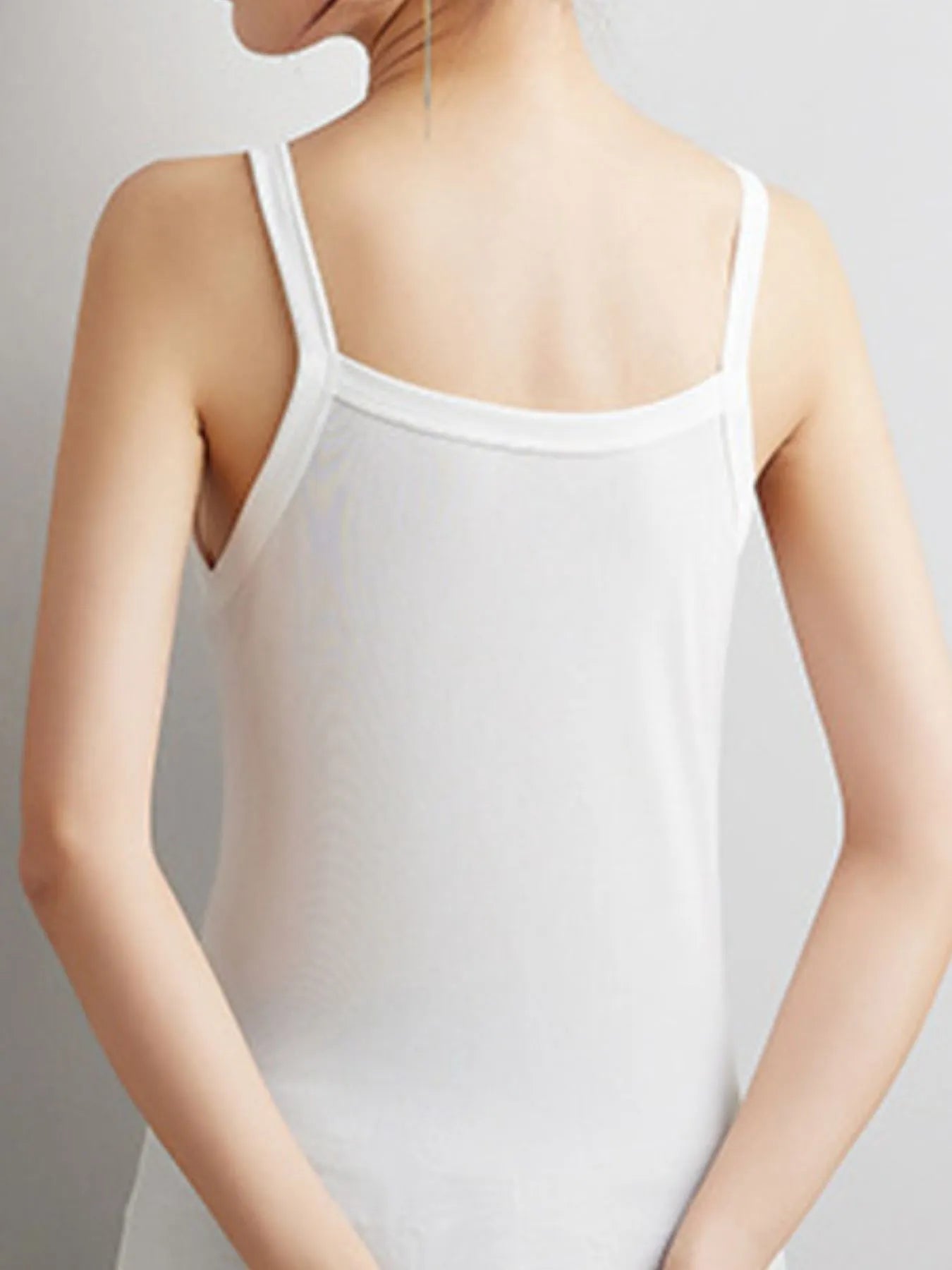 Plus Size Scoop Neck Tank Top