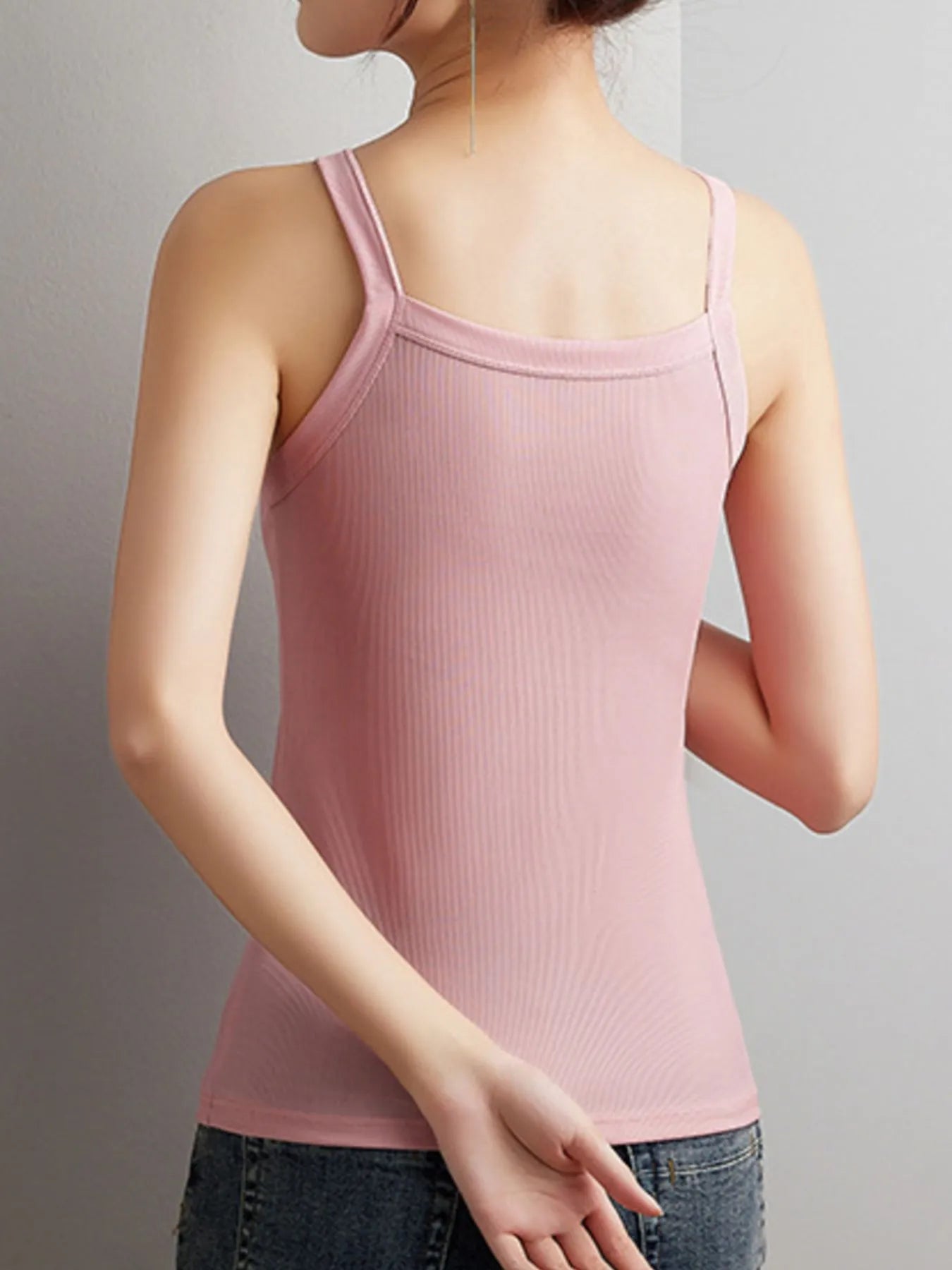 Plus Size Scoop Neck Tank Top