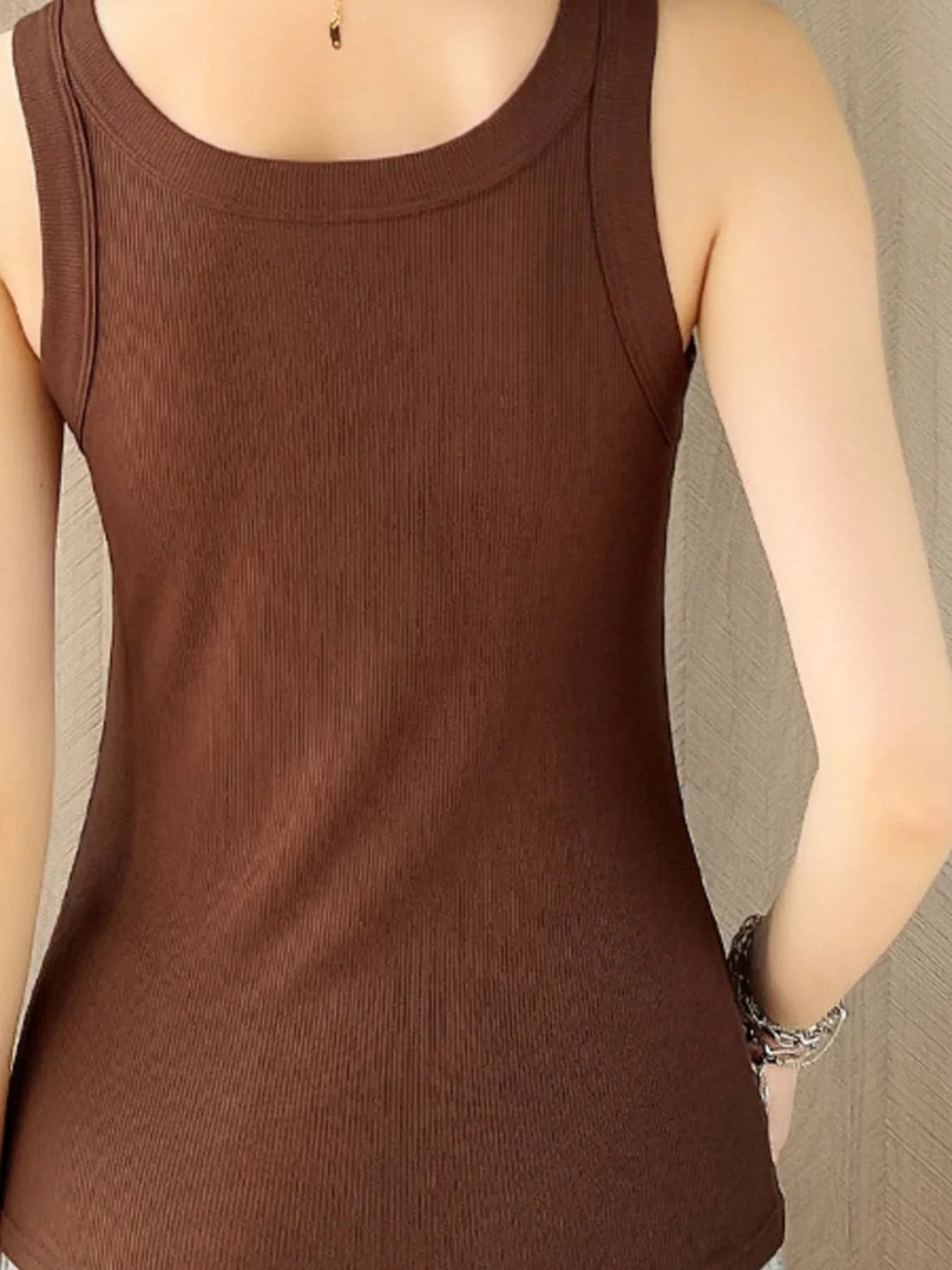 Scoop Neck Tank Top