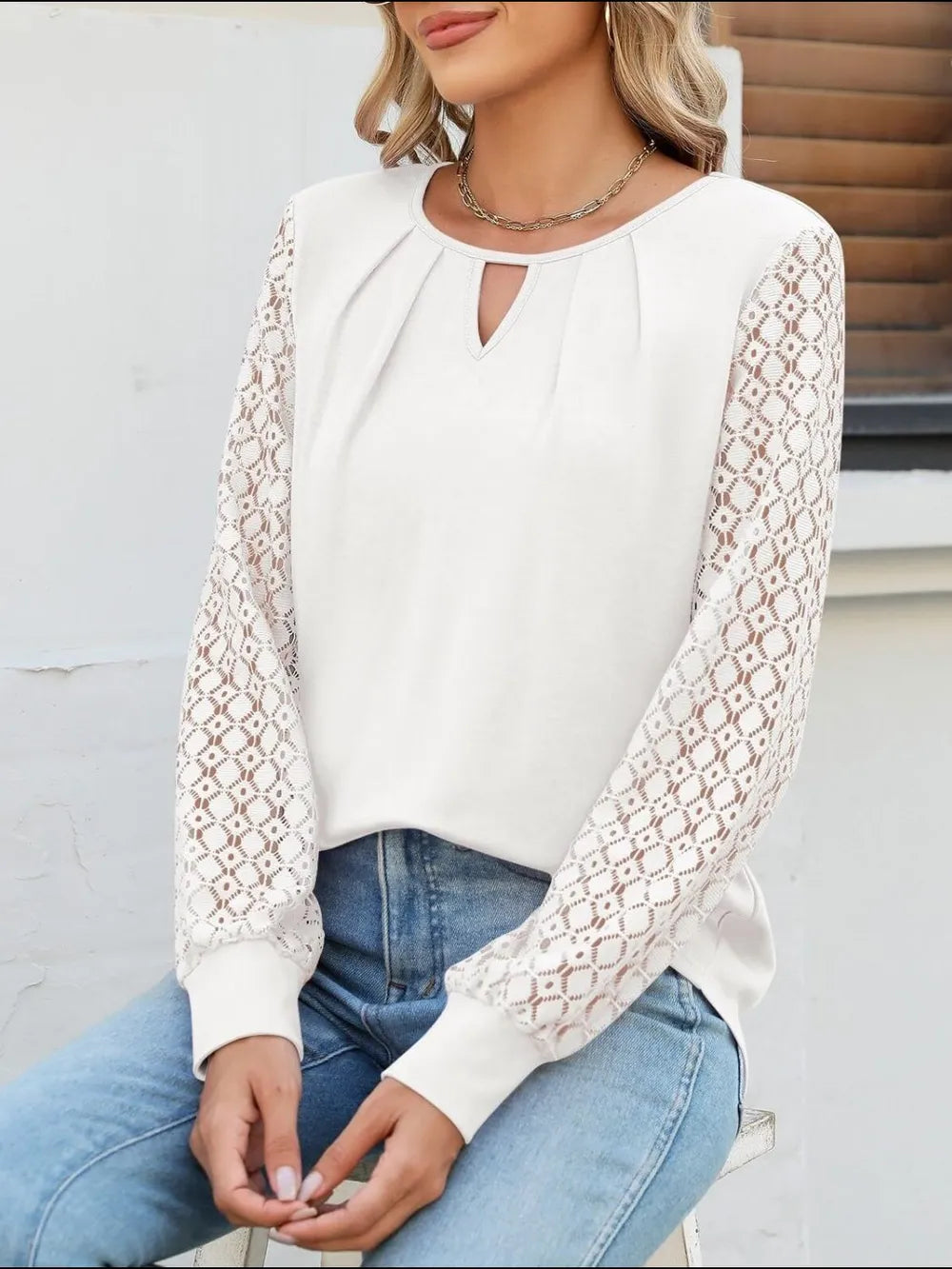 White / S