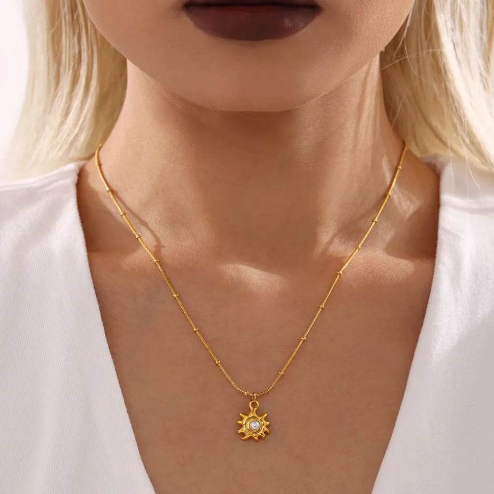 Elegant 18K Gold-Plated Shell Pearl Necklace - Stylish, Durable, and Imported Fashion Jewelry
