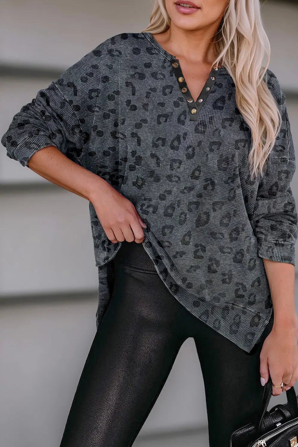 Trendy Leopard Half Snap Slit Sweatshirt - Opaque, Slightly Stretchy, Comfortable Fit