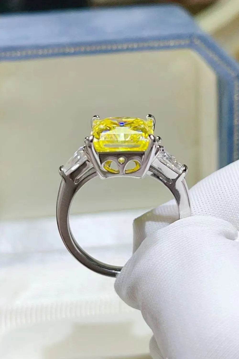 5 Carat Moissanite Ring in 925 Sterling Silver with Certificate and Matching Box - Store 42