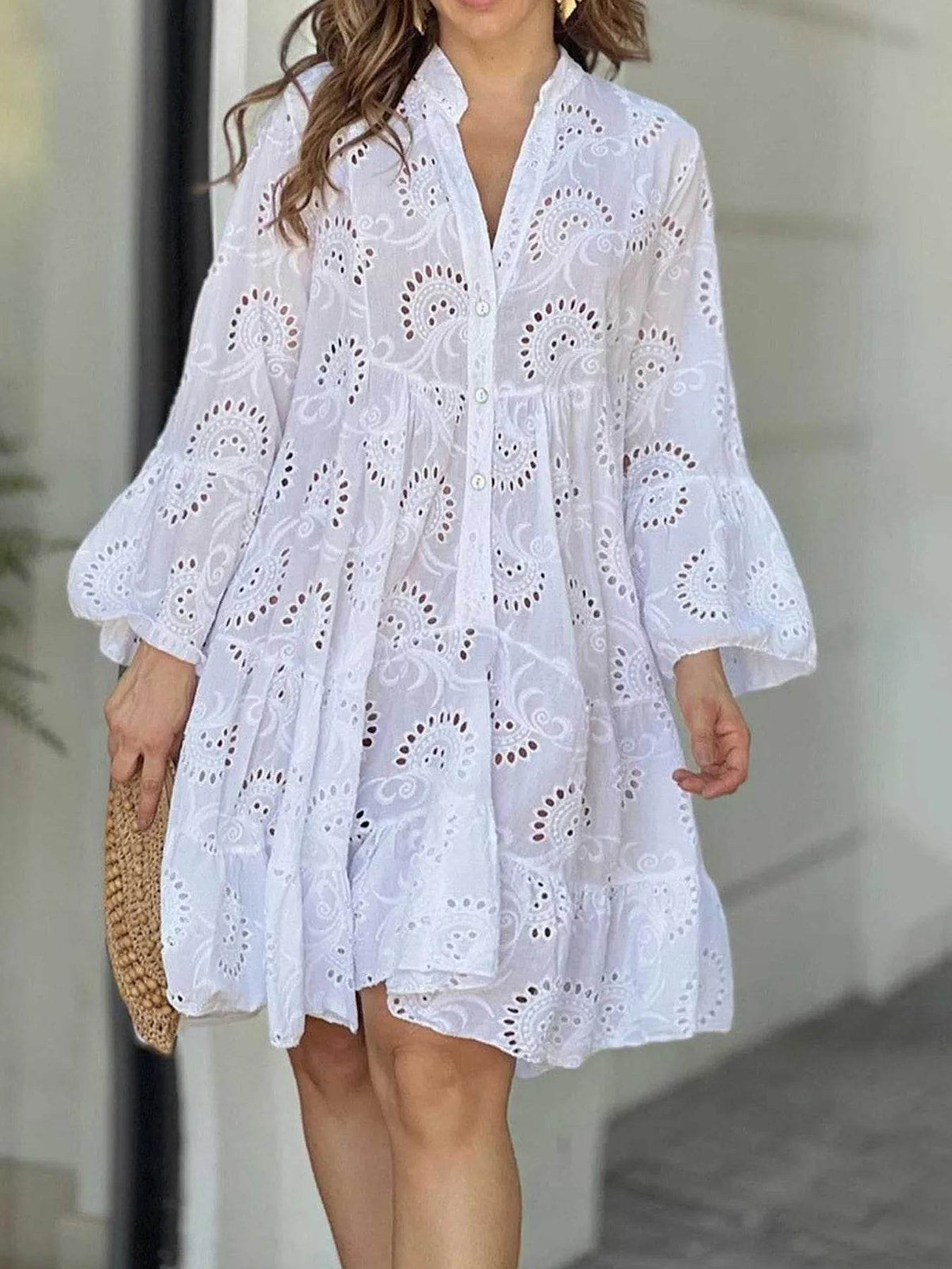 White / S