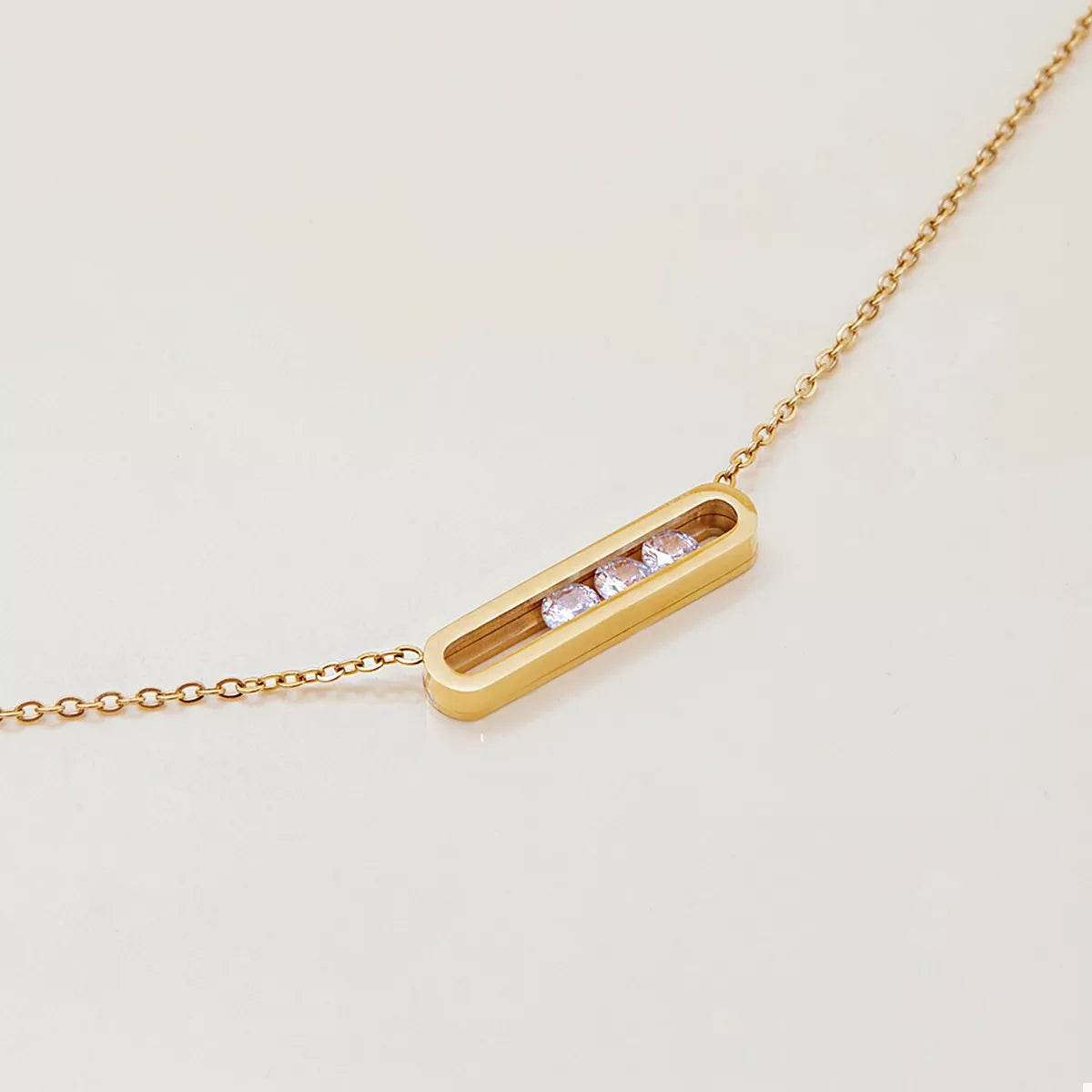 Elegant 18K Gold-Plated Pendant Necklace with Rhinestones - Adjustable Length Options - Store 42