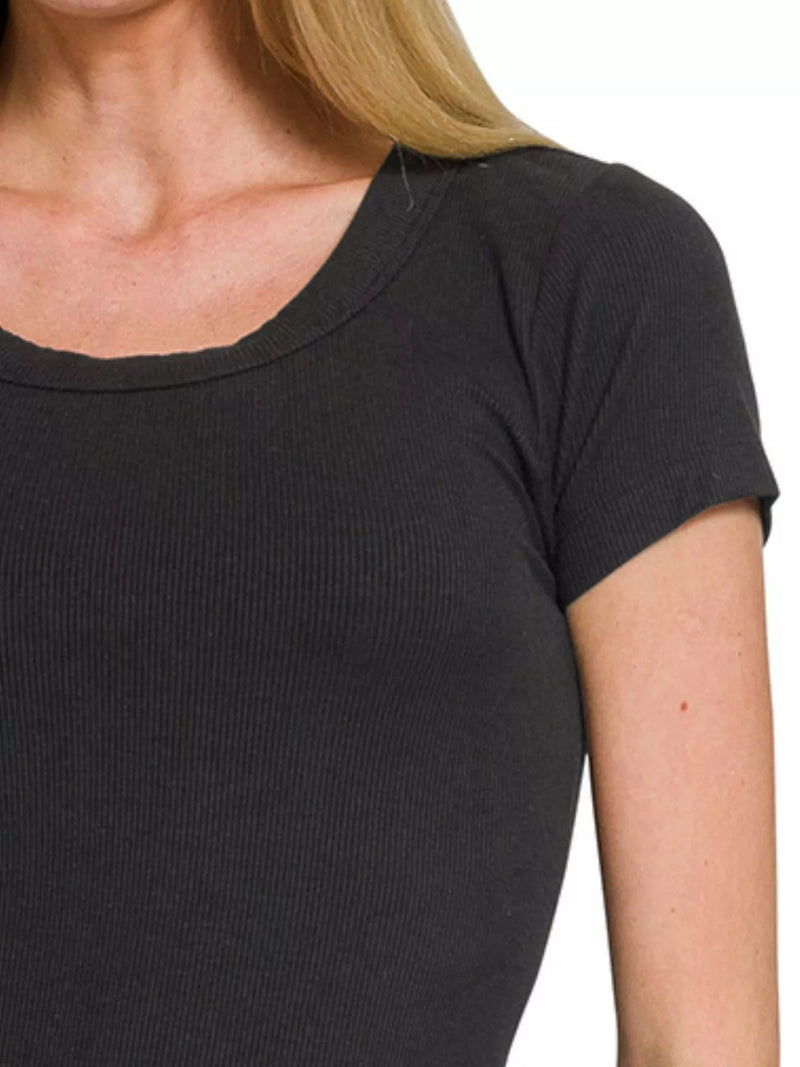 Zenana Ribbed Round Neck Short Sleeve T-Shirt