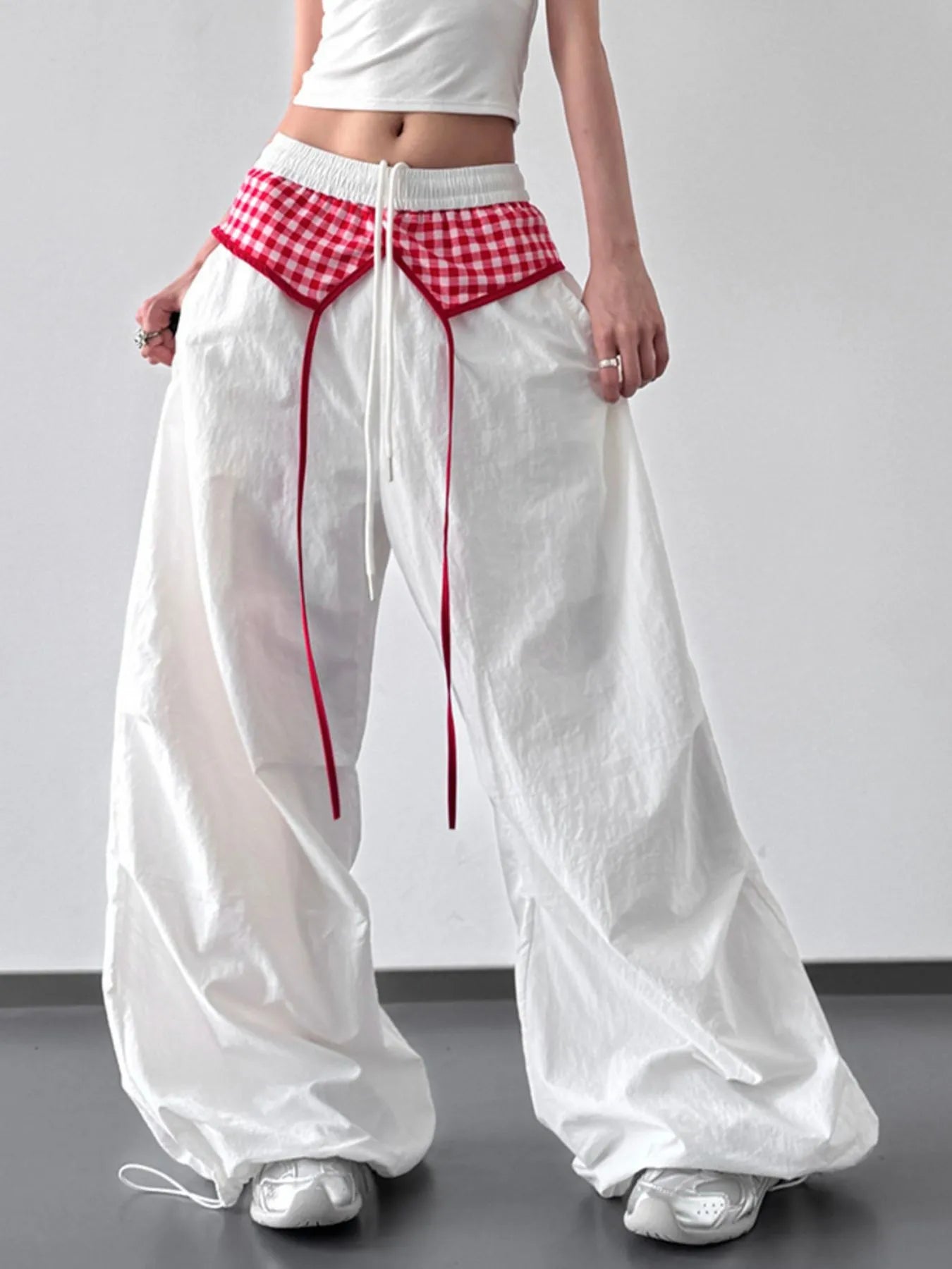 Wide Leg Pants with Checkered Detail White