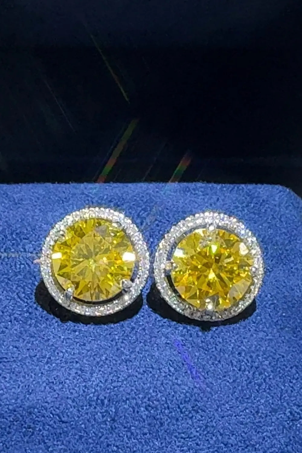 Gold / One Size