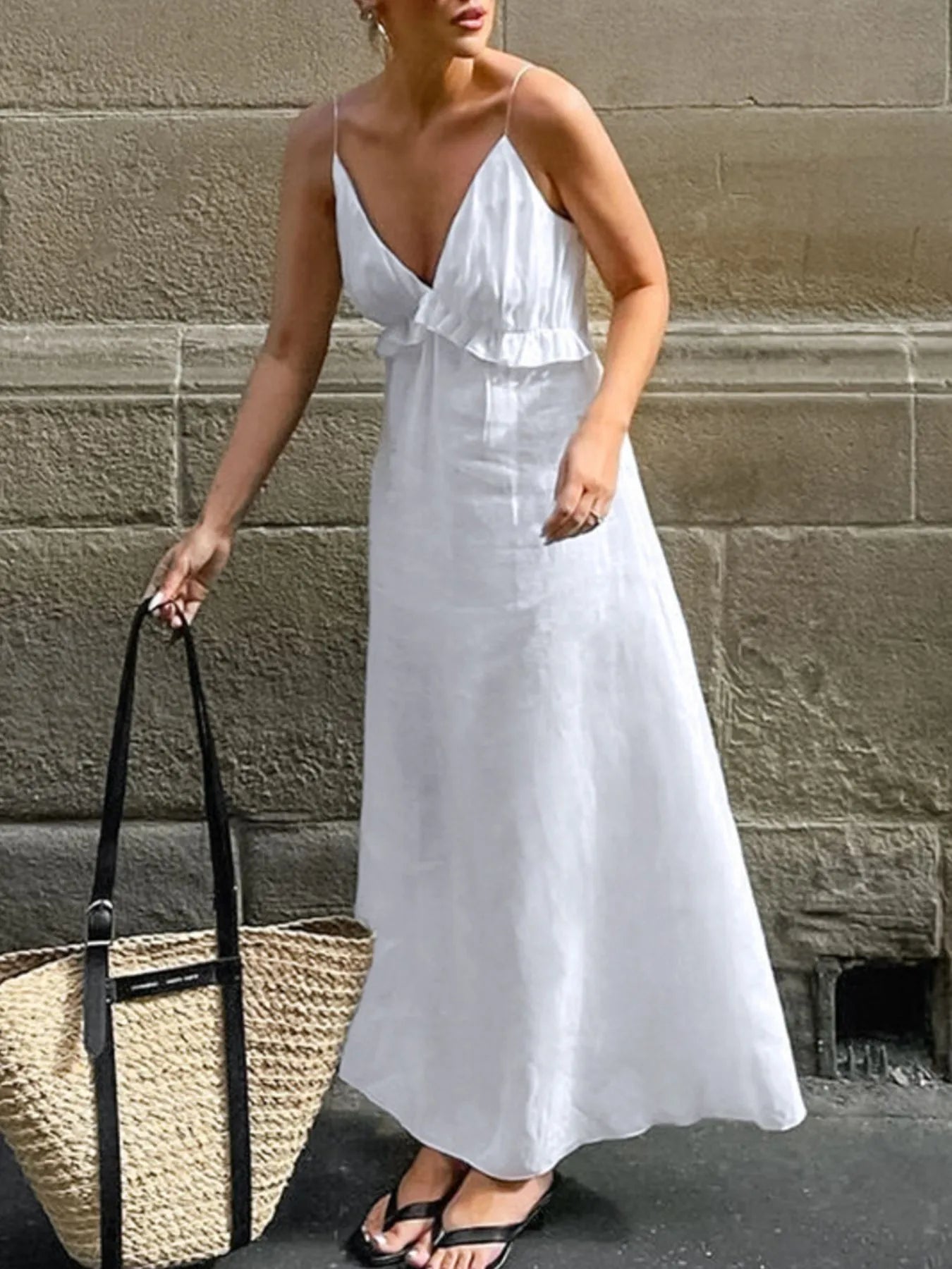 Elegant Ruffled V-Neck Maxi Dress Made From 100% Cotton - Lined and Non-Stretch Style