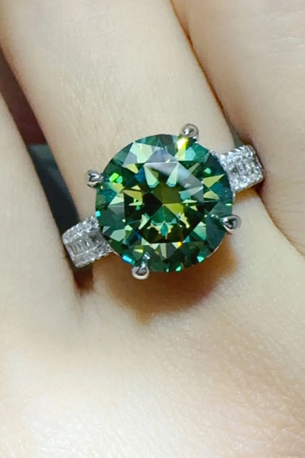 5 Carat Moissanite Ring in 925 Sterling Silver with Box & Certificate - Elegant Jewelry