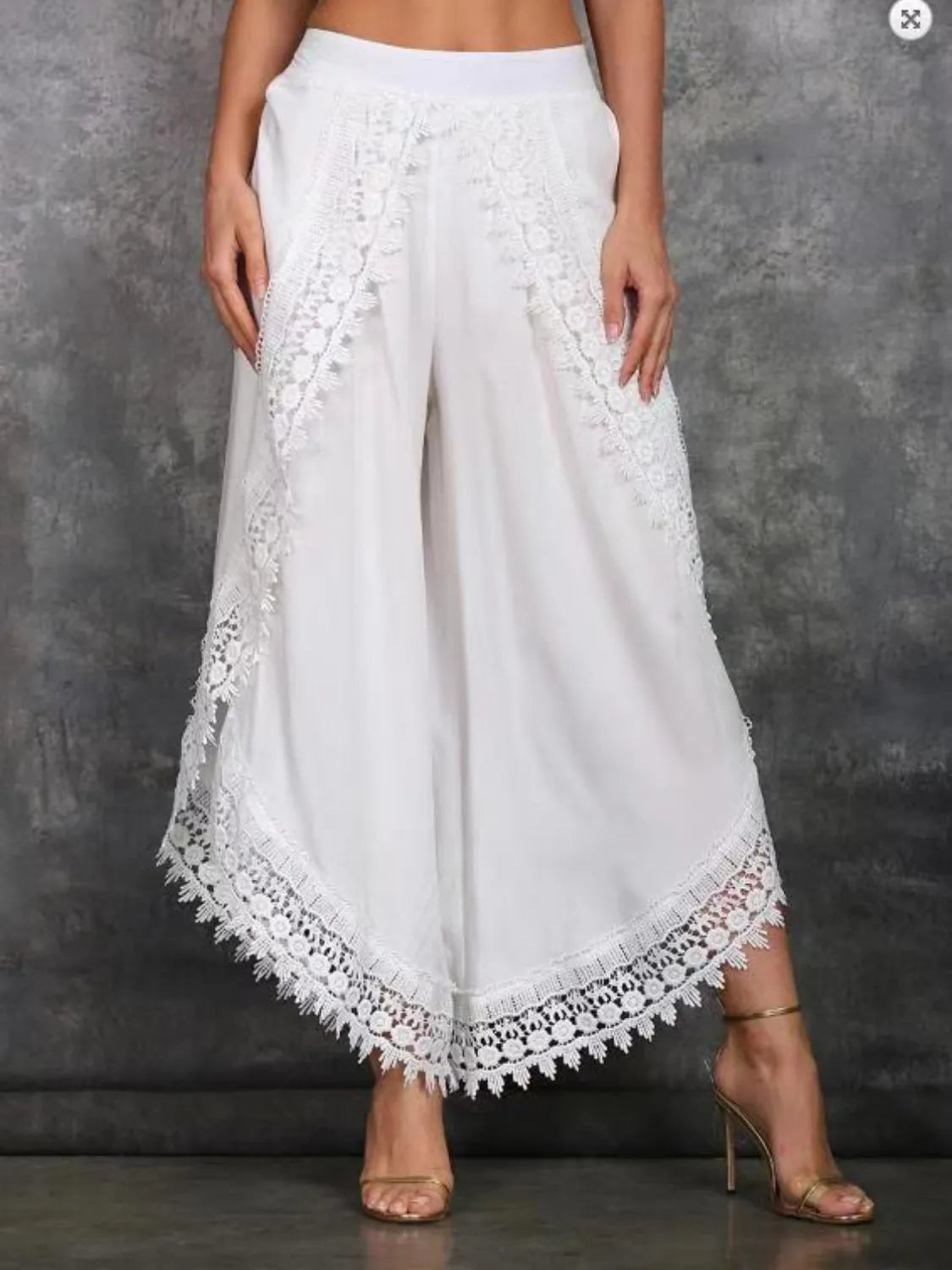 White / S