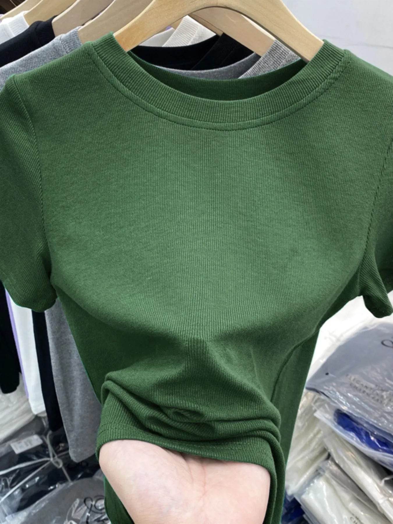 Slightly Stretchy 100% Polyester Crew Neck Short Sleeve T-Shirt for Everyday Comfort - Store 42