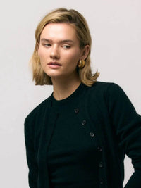 Elegant 18K Gold-Plated Stainless Steel Ribbed Earrings for Sophisticated Style - Store 42