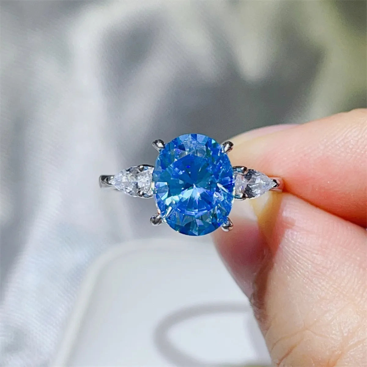 3 Carat Moissanite Ring in 925 Sterling Silver with Platinum-Plated Finish
