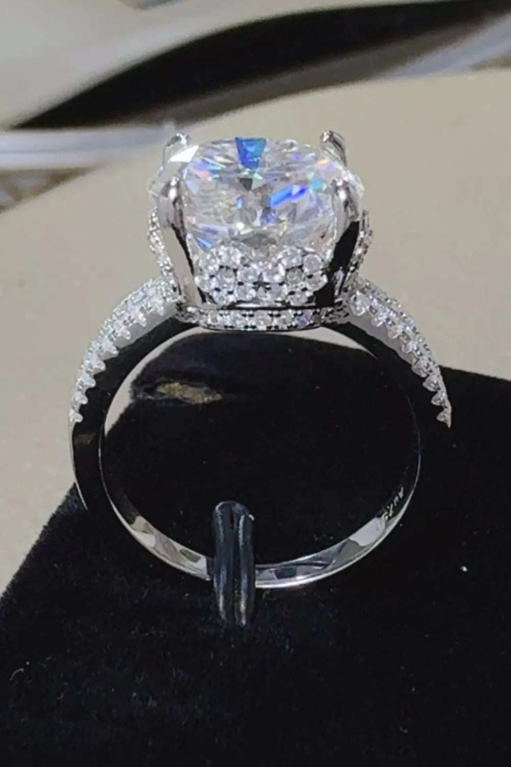5 Carat Moissanite Ring in 925 Sterling Silver with Certificate - Stunning Gift Option