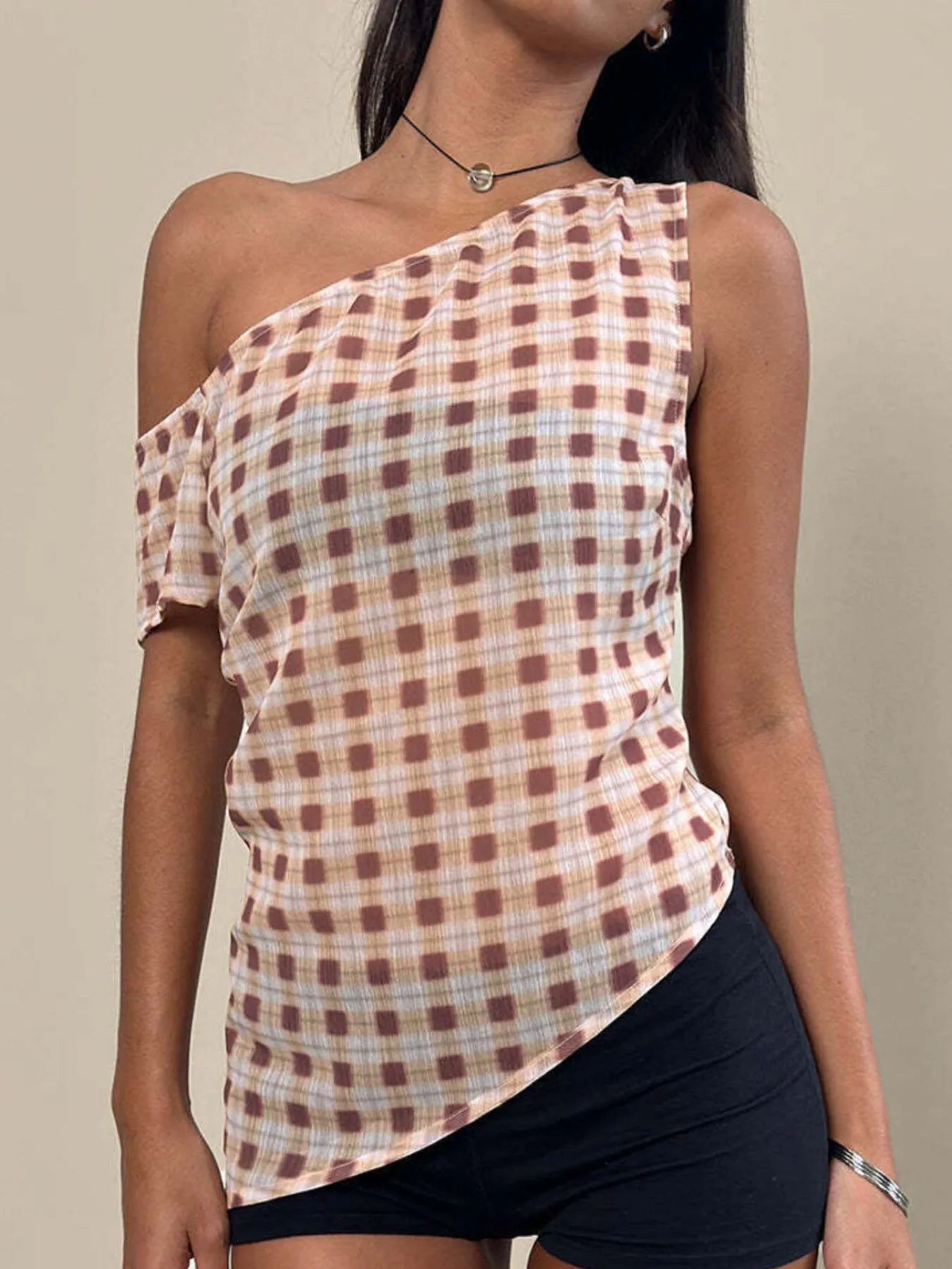 Asymmetrical One-Shoulder Plaid Tank Top in 100% Polyester - Stylish and Chic Design