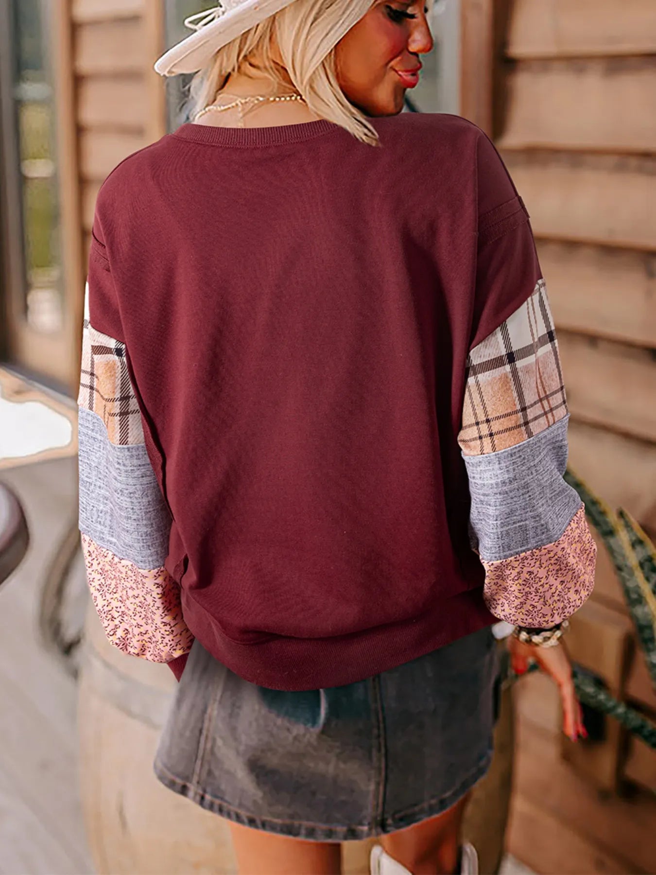 Trendy Oversized Multi-Pattern Long Sleeve Sweatshirt - Soft Polyester Cotton Blend