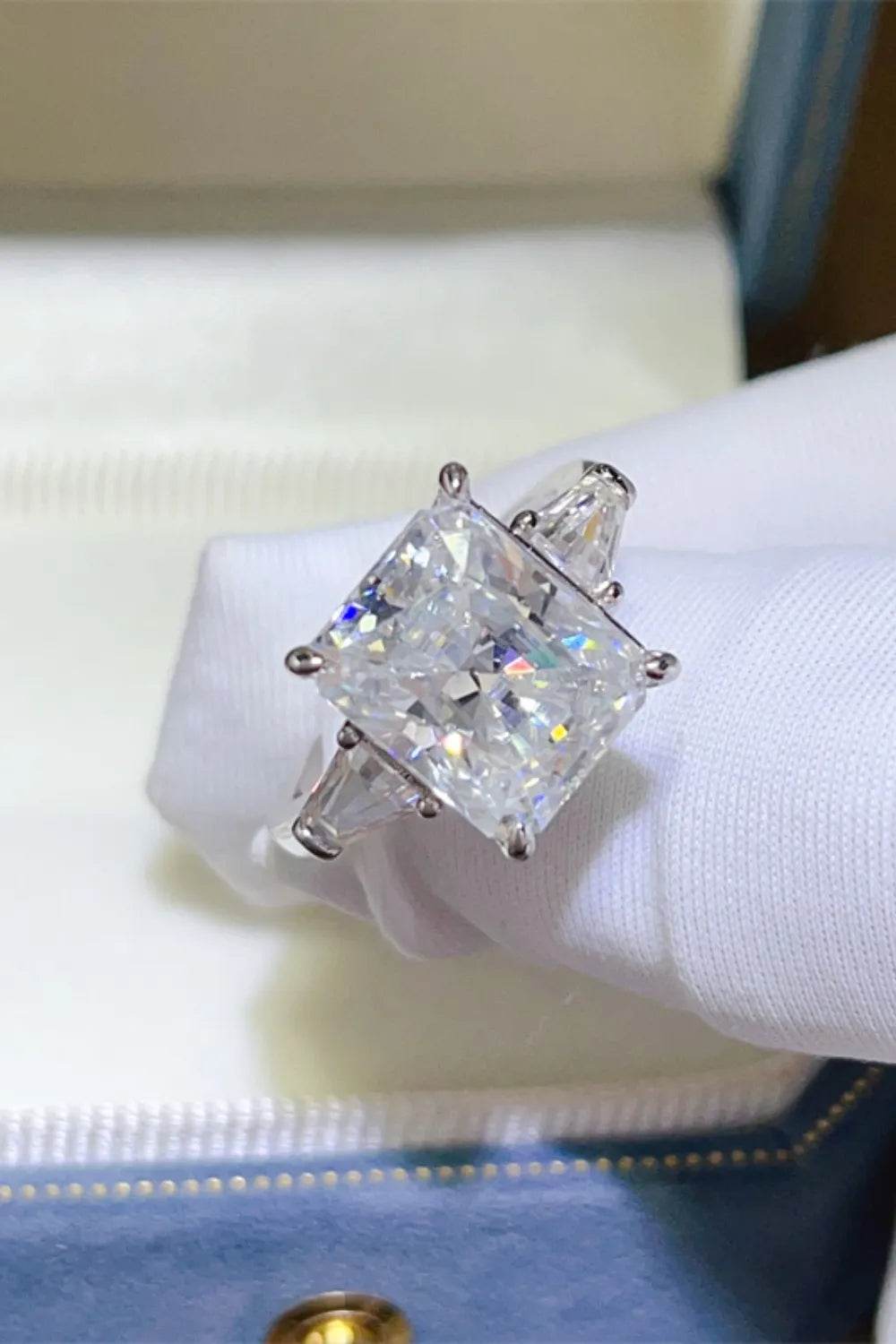 5 Carat Moissanite Ring in 925 Sterling Silver with Platinum Plate - Ethically Sourced Elegance - Store 42