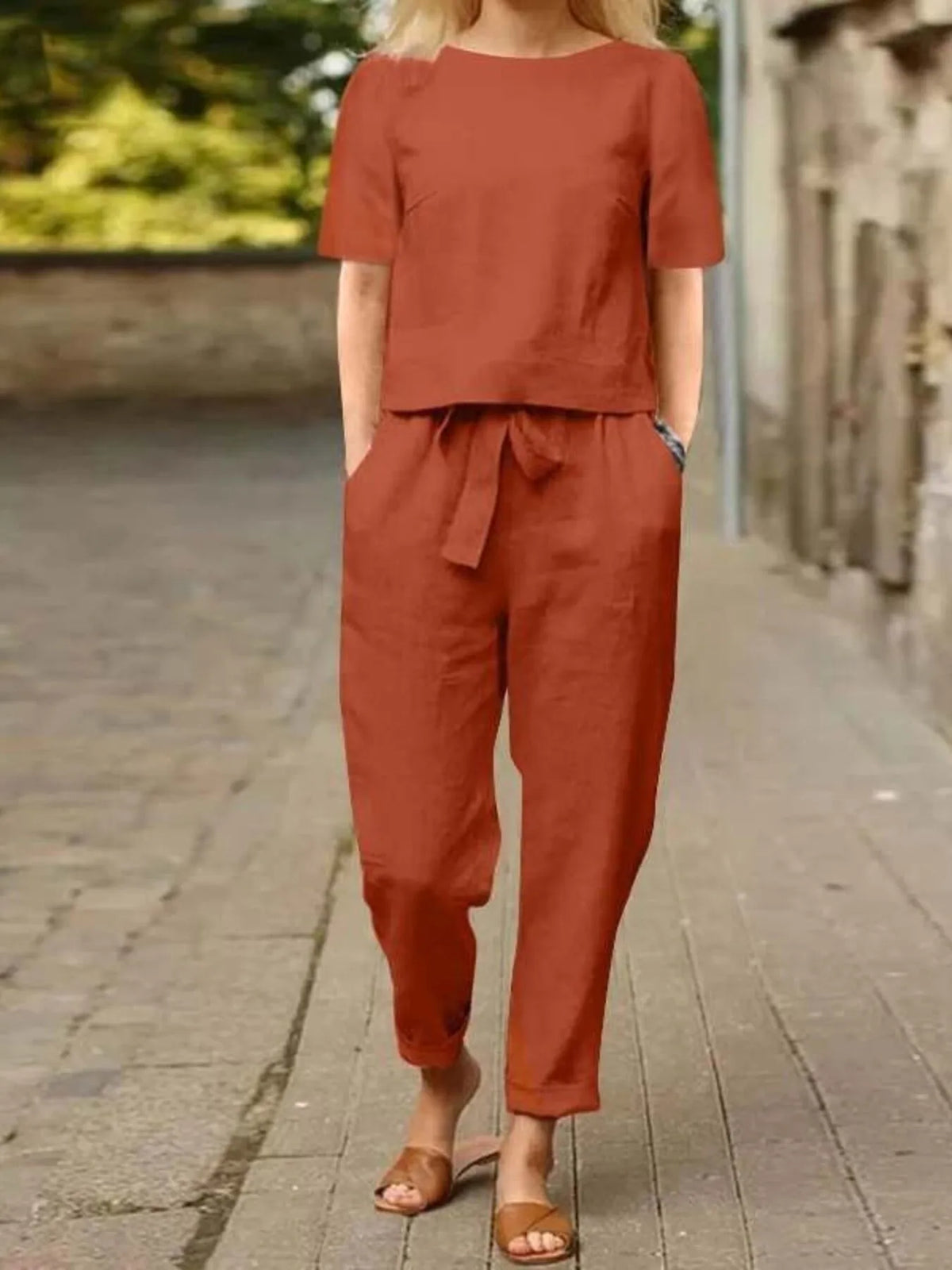 Red / S