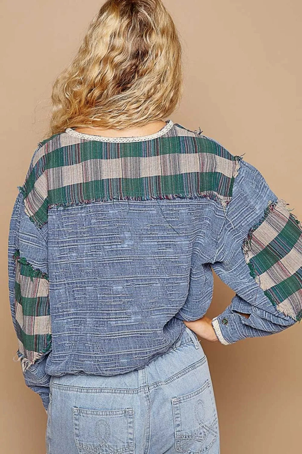 Trendy Plaid Long Sleeve Shirt With Balloon Sleeves And Round Neck - Stylish Casual Top