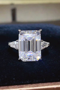 10 Carat Moissanite Ring in 925 Sterling Silver with Certificate - Elegant and Durable Design - Store 42
