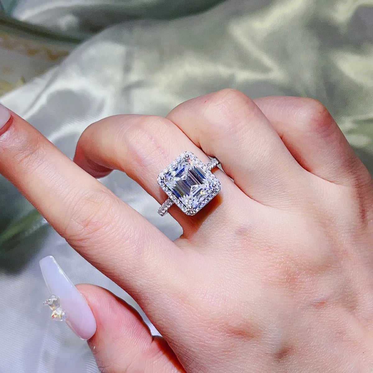 Elegant 5 Carat Moissanite Ring in 925 Sterling Silver with Platinum-Plating