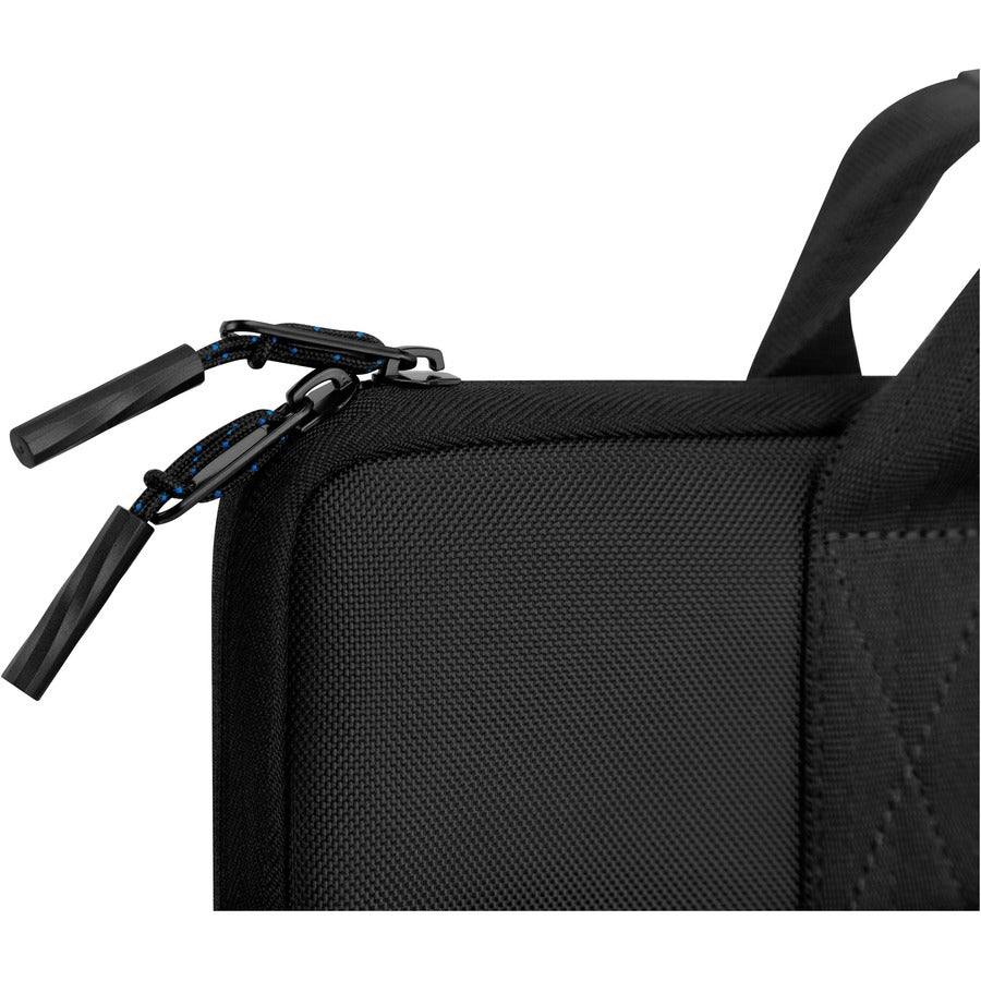 Detailed close-up of the zipper on the Dell EcoLoop Pro Sleeve for 15-16" Laptops, highlighting the durable construction and stylish accents.