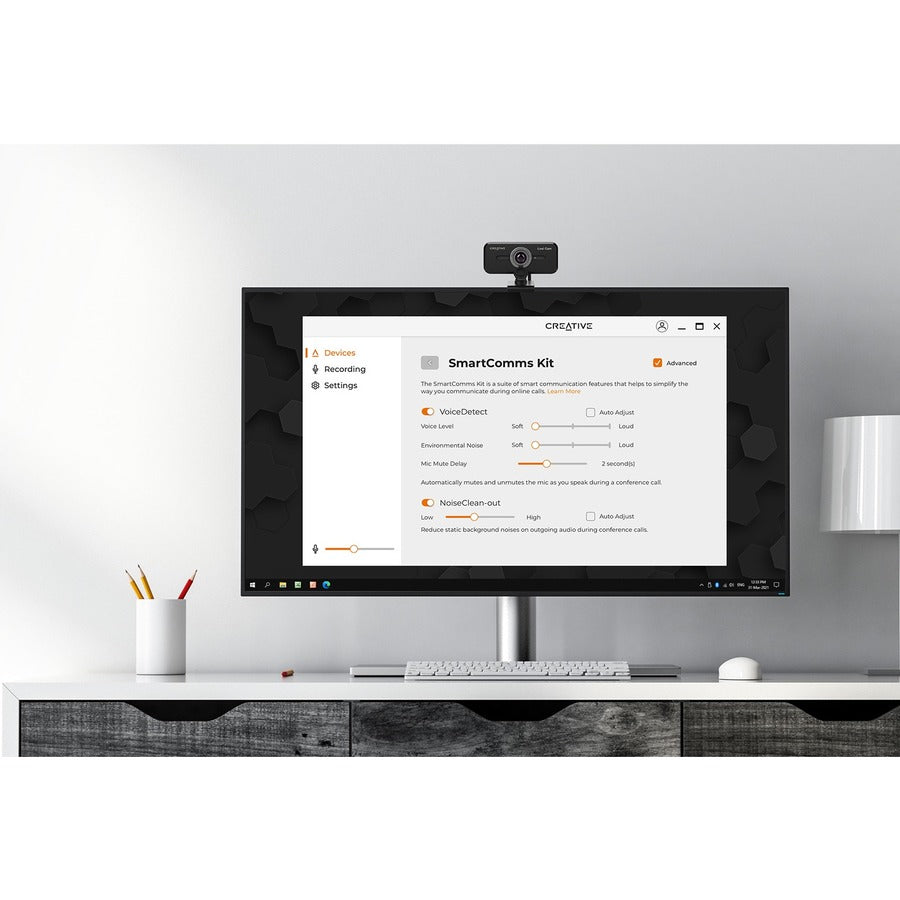 Creative Live! Cam Sync 1080P Webcam with SmartComms Kit, Dual Mics, and Noise Clean-Out