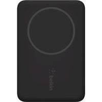 Top view of the Belkin BoostCharge MagSafe Wireless Power Bank 2500 mAh, emphasizing its sleek surface with a circular magnetic charging spot, designed for efficient connection.