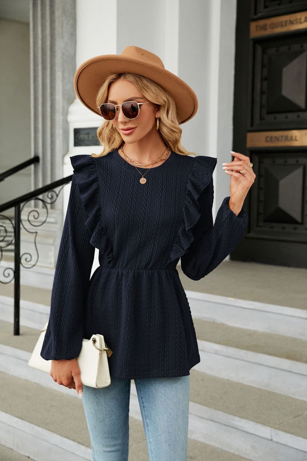 Navy / S