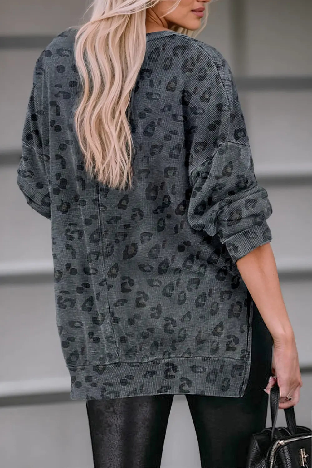 Trendy Leopard Half Snap Slit Sweatshirt - Opaque, Slightly Stretchy, Comfortable Fit