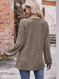 Slightly Stretchy Ruched Round Neck Long Sleeve T-Shirt - Casual Everyday Essential - Store 42