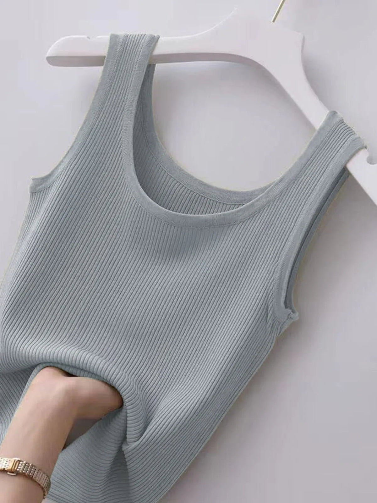 Light Gray / M