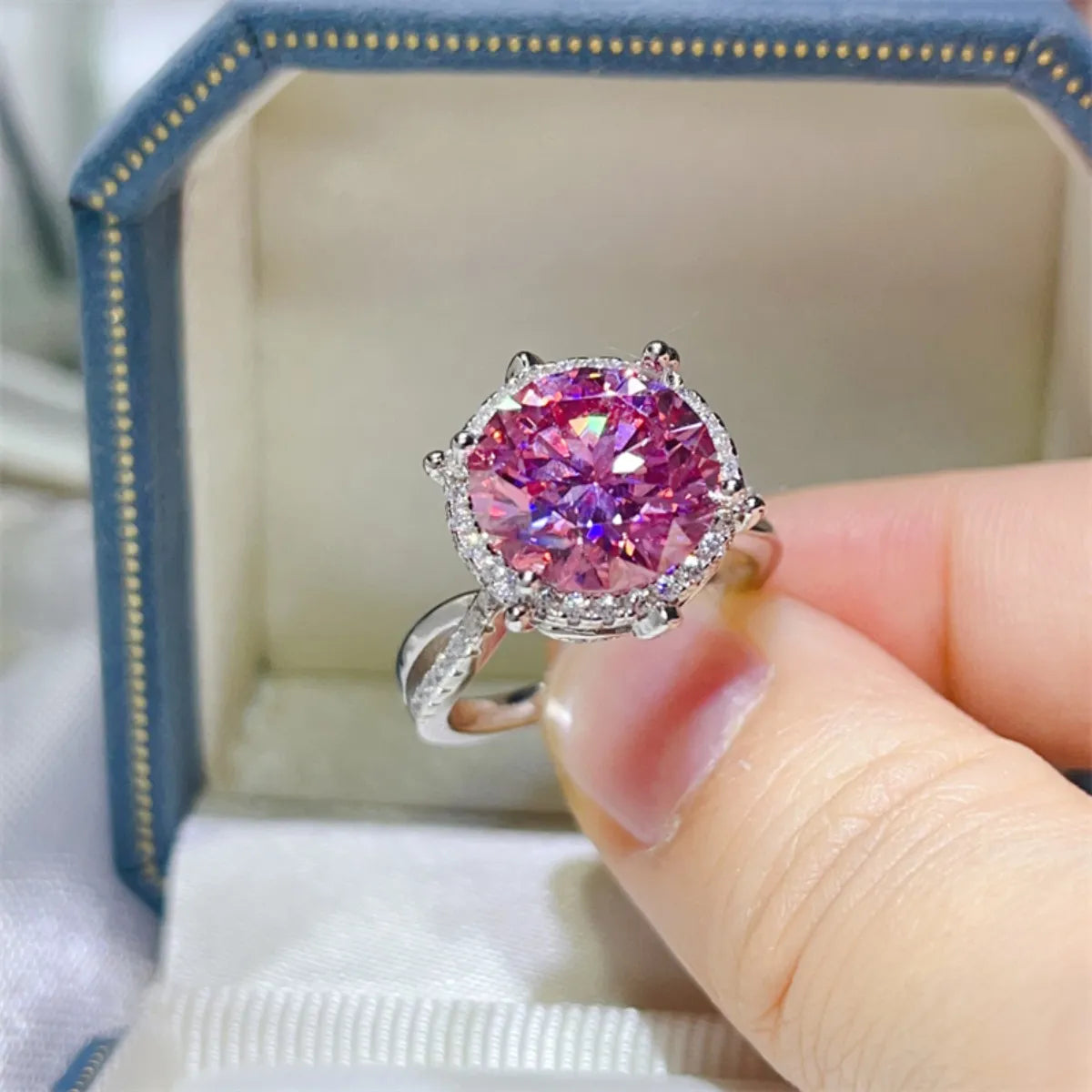 Stunning 5 Carat Moissanite Halo Engagement Ring in Platinum-Plated Sterling Silver