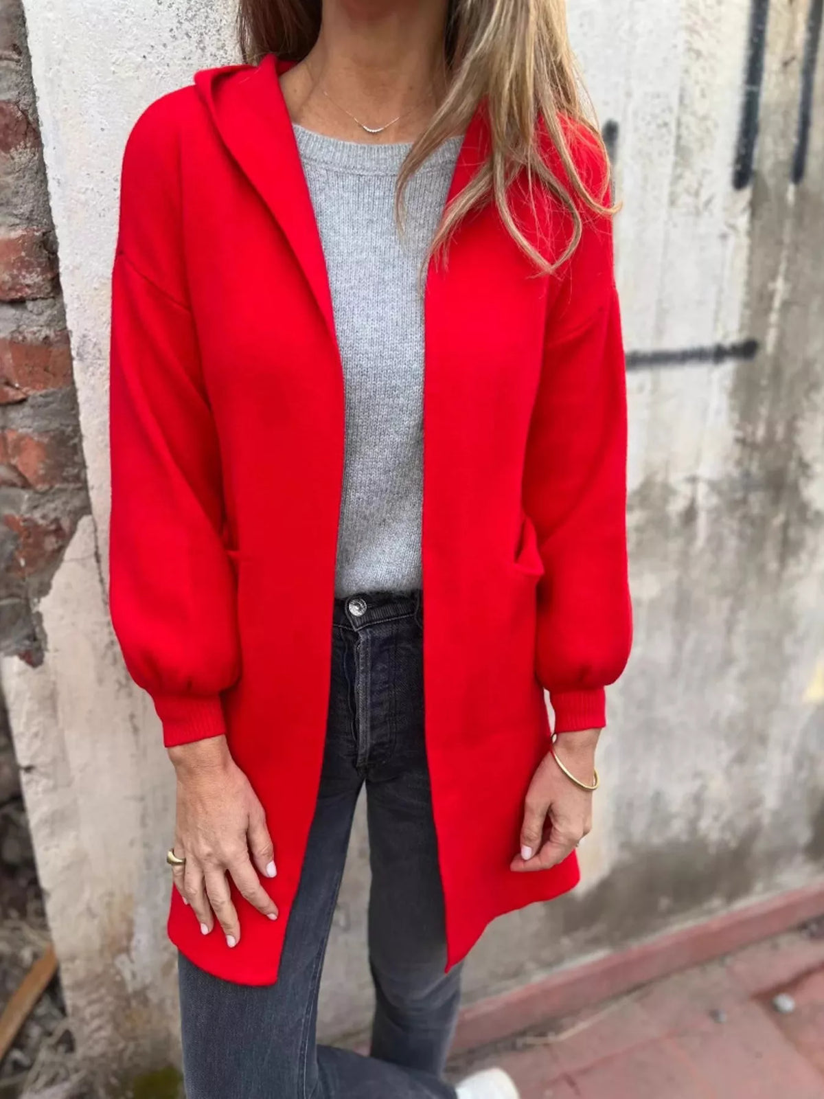 Red / S