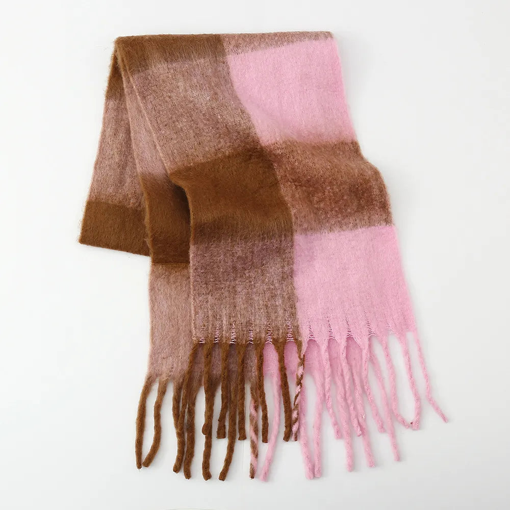 Fringe Contrast Plaid Scarf - 100% Polyester, 78.7" Length, Stylish and Versatile Accessories