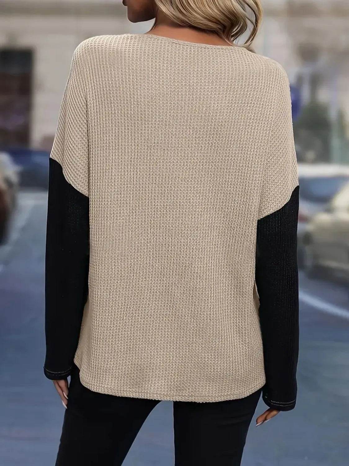 Stylish Contrast Lace Long Sleeve T-Shirt with Round Neck - Slightly Stretchy Material - Store 42