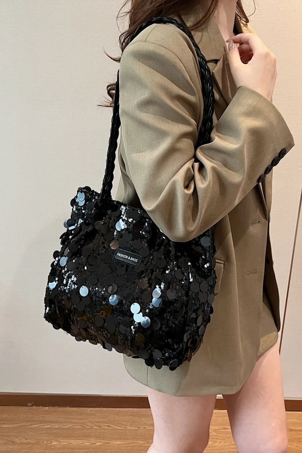 Black / One Size