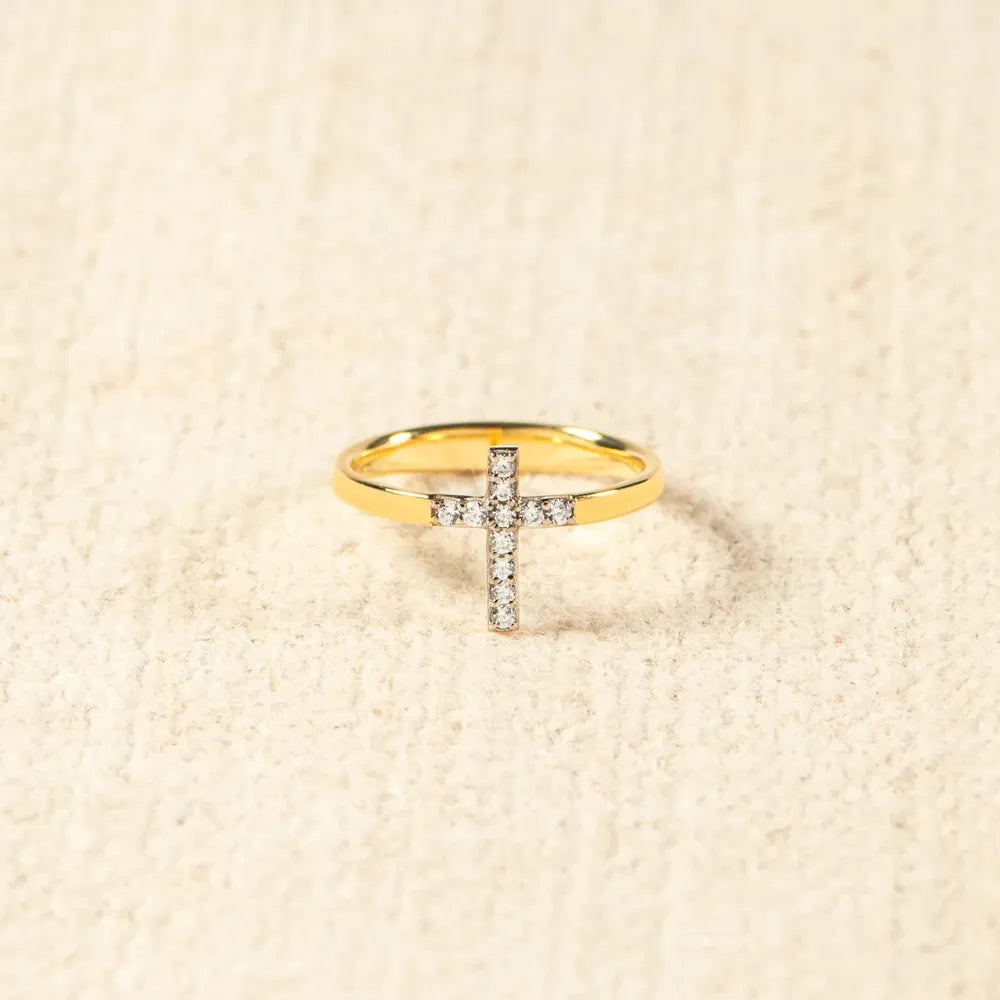 Elegant 925 Sterling Silver Cross Ring with Zircon Inlay - 18K Gold-Plated Design