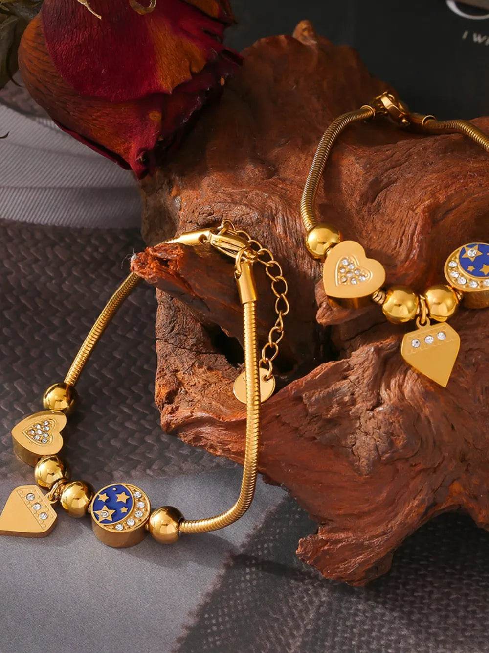 Elegant 18K Gold-Plated Stainless Steel Rhinestone Charm Bracelet with Adjustable Length