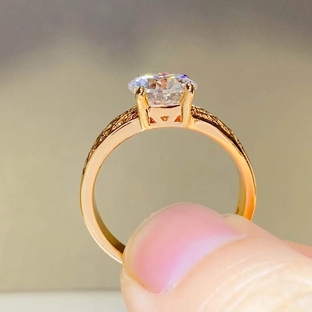 1.5 Carat Moissanite Ring in 925 Sterling Silver with 18K Gold-Plated Accents - Store 42