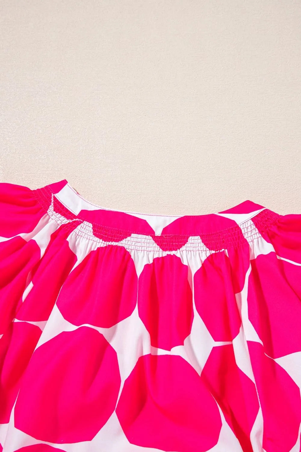 Contrast Notched Flutter Sleeve Dress