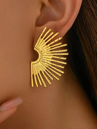 Elegant 18K Gold-Plated Stainless Steel Sunburst Earrings - Dazzling Fashion Statement - Store 42