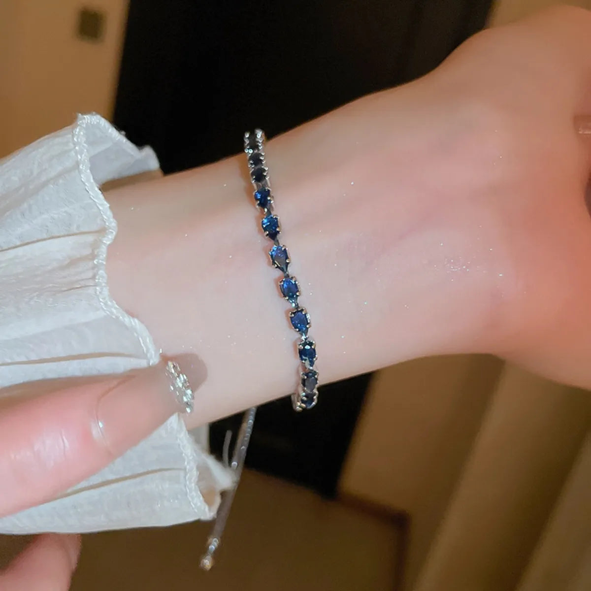 Stylish Alloy Zircon Bracelet - Platinum-Plated Copper Jewelry, 10.9-Inch Chain Length