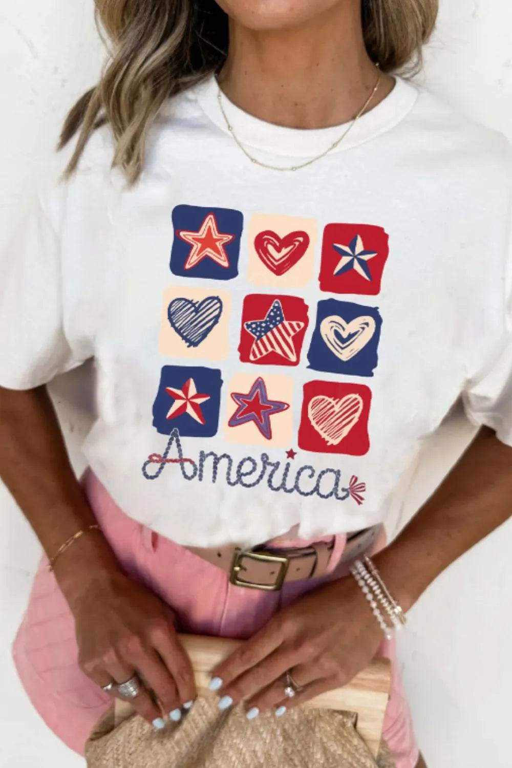 American Heart Star Checkered Graphic Tee for Women - Soft Stretchy Fabric, Casual Style - Store 42