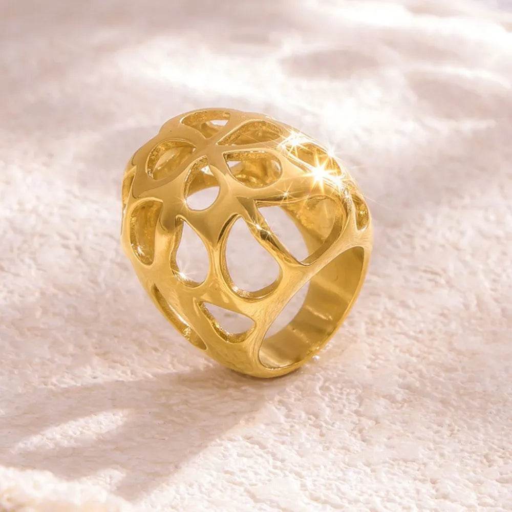 Elegant 18K Gold-Plated Stainless Steel Cutout Ring - Adjustable Sizes 6-8 - Store 42