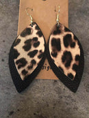 Elegant PU Leather Leaf Dangle Earrings - Stylish Alloy Jewelry for Chic Outfits - Store 42
