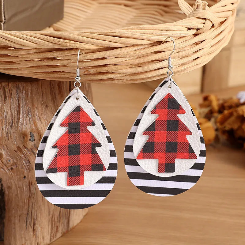 Festive Christmas Tree PU Leather Earrings - Elegant Alloy Jewelry for Holiday Celebrations
