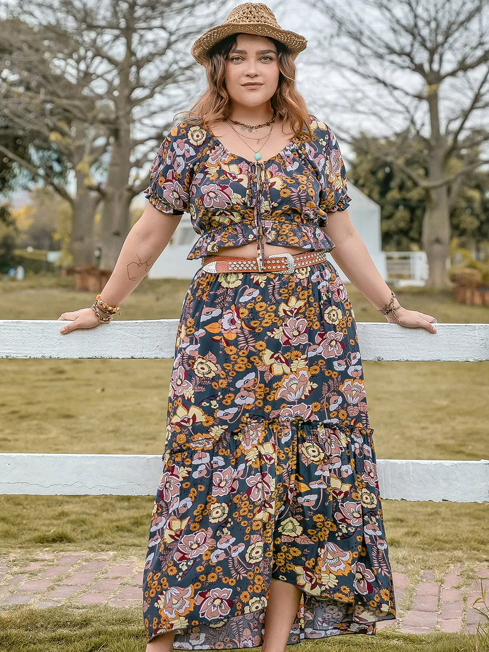 Plus Size 2-Piece Tie Neck Short Sleeve Top & High-Low Skirt Set - Trendy Viscose Style