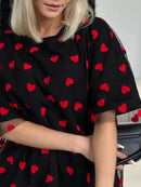 Trendy Heart Print Oversized T-Shirt in 100% Polyester – Stylish and Comfy Casual Wear - Store 42
